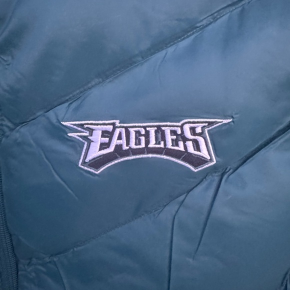 NFL - Philedelphia Eagles 3-in-1 Puffer Jacket/Vest Combo - Picture 3 of 8
